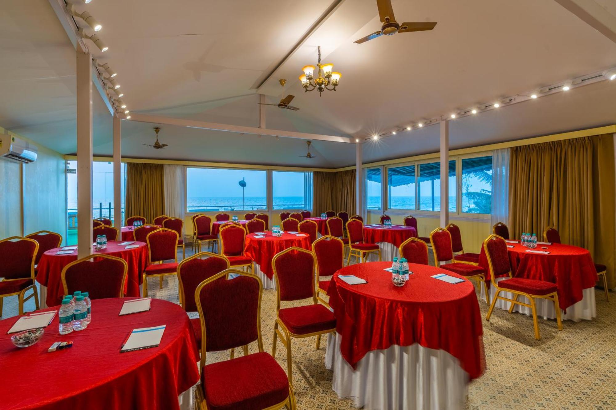 La Cabana Beach & Spa, By Ashvem Beach Mandrem Ngoại thất bức ảnh