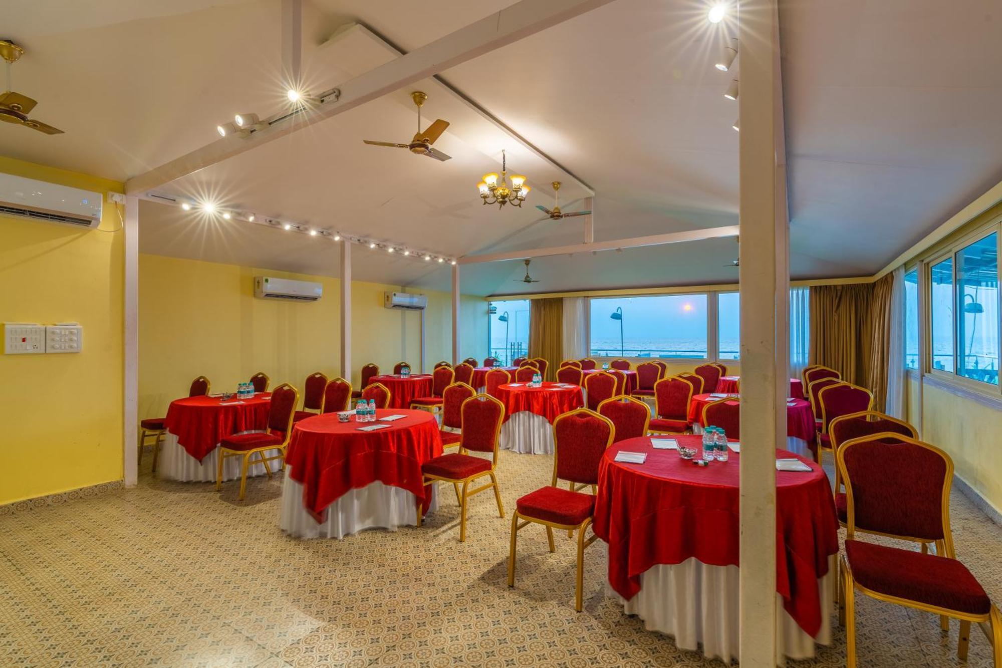 La Cabana Beach & Spa, By Ashvem Beach Mandrem Ngoại thất bức ảnh