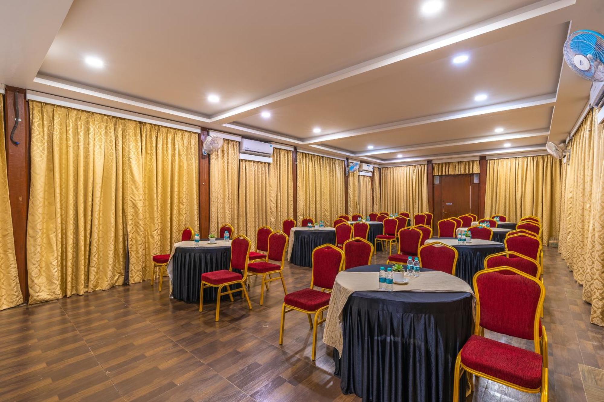 La Cabana Beach & Spa, By Ashvem Beach Mandrem Ngoại thất bức ảnh
