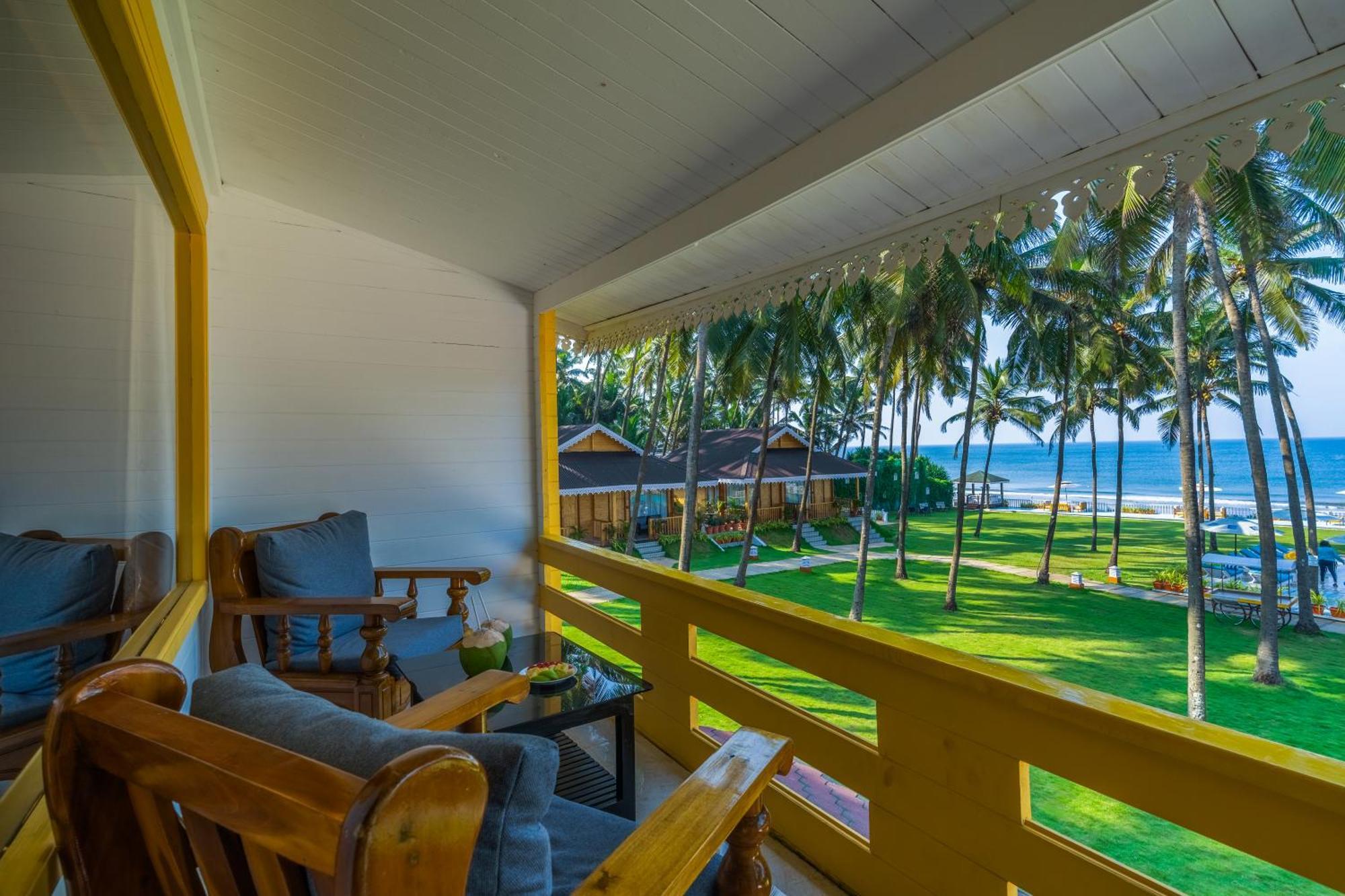 La Cabana Beach & Spa, By Ashvem Beach Mandrem Ngoại thất bức ảnh