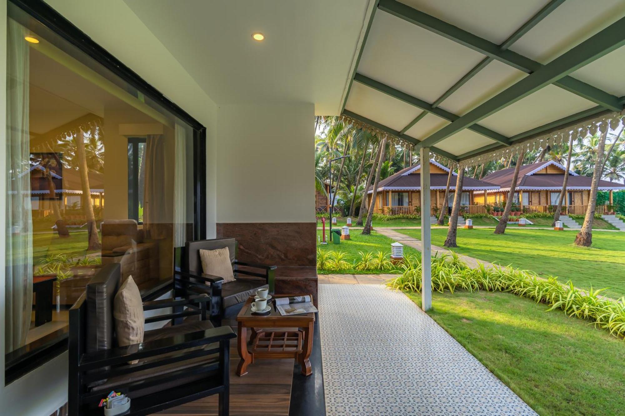 La Cabana Beach & Spa, By Ashvem Beach Mandrem Ngoại thất bức ảnh