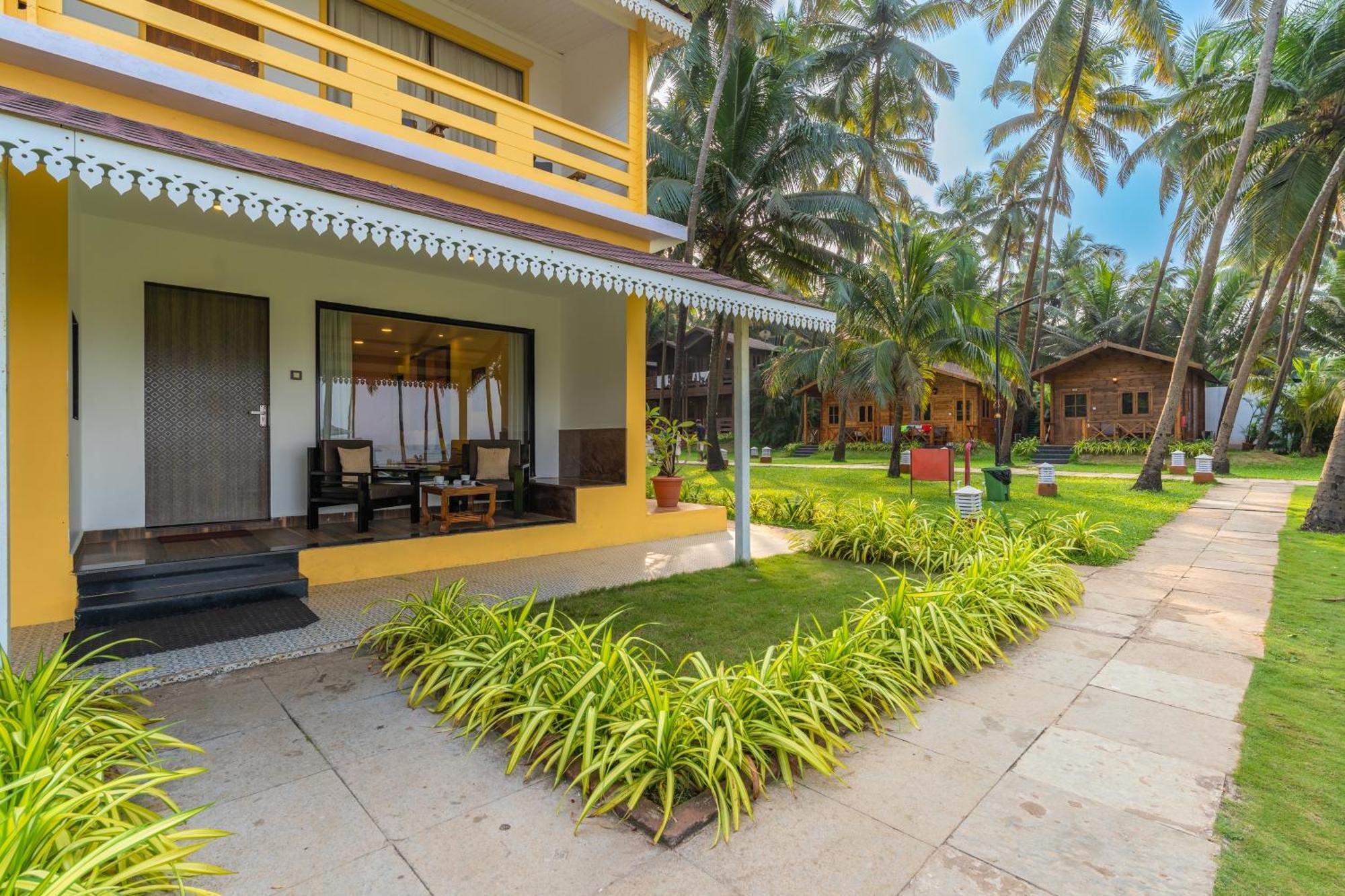 La Cabana Beach & Spa, By Ashvem Beach Mandrem Ngoại thất bức ảnh